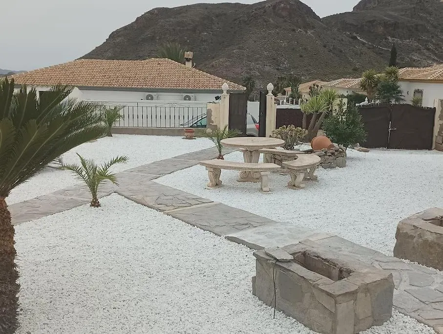 Villa Paz - Villa Familiar Para 6 Con Piscina, Ac, Wifi Y Parking Arboleas